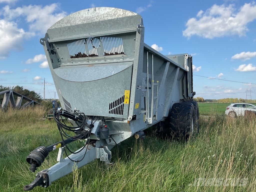 Pichon MK 45 T Gübre dagitma tankerleri