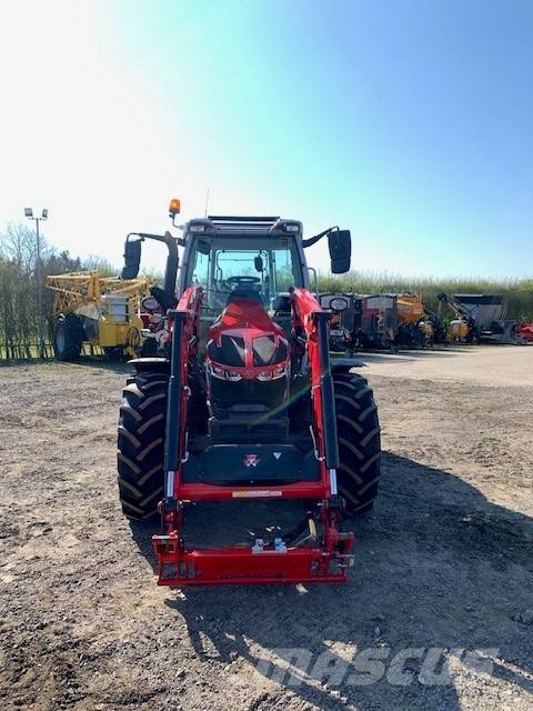 Massey Ferguson 5S.125 Traktoren