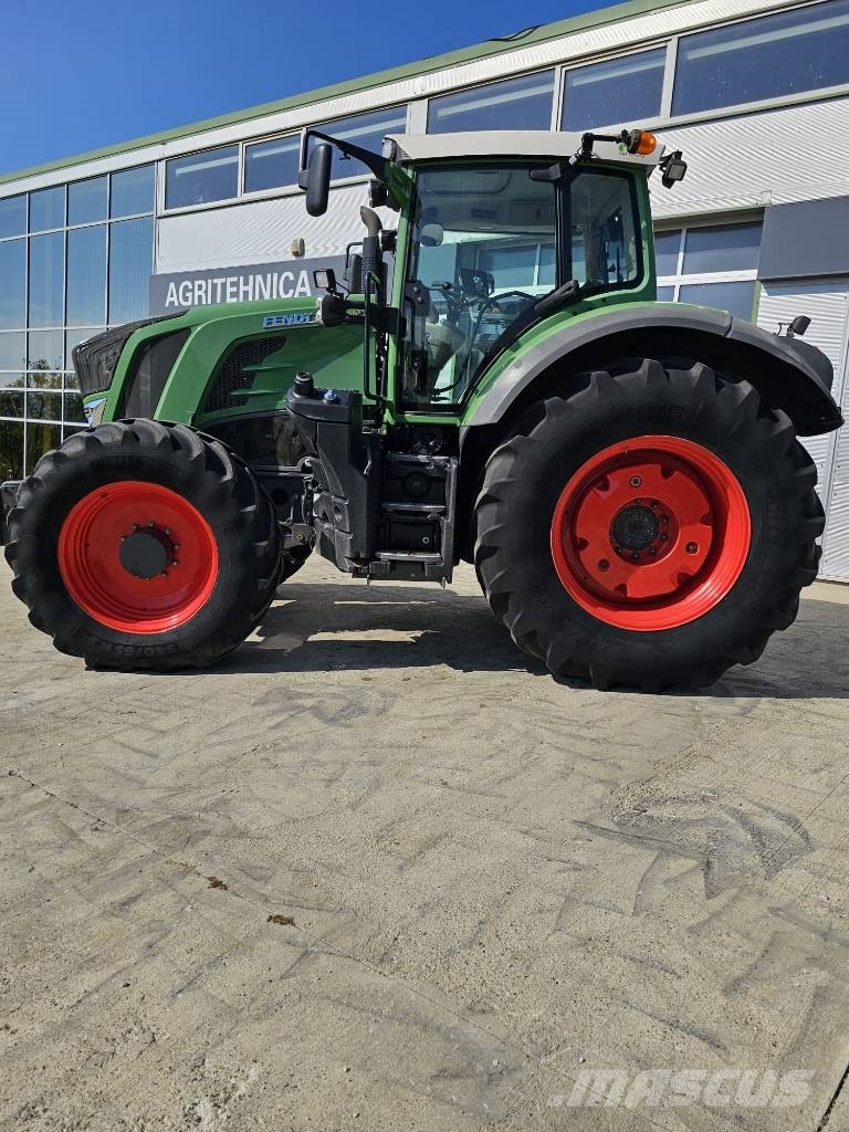 Fendt 828 Traktoren