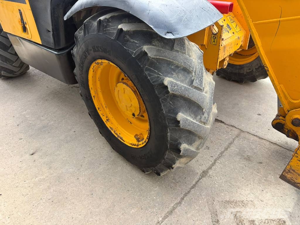 JCB 535-95 Teleskopski viličarji