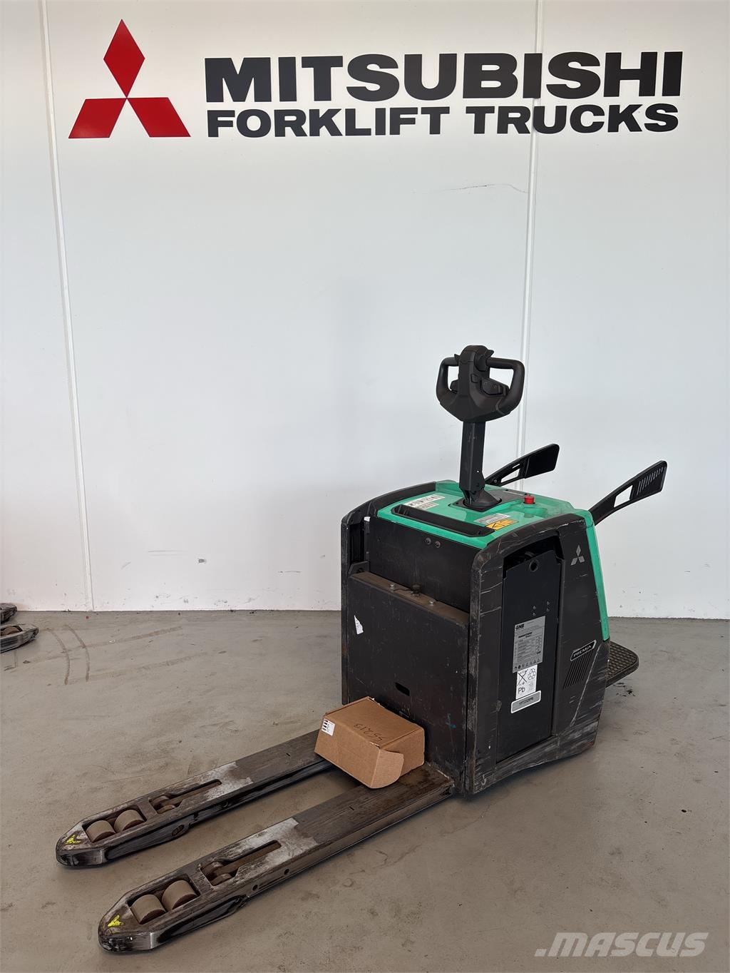 Mitsubishi PBV20N3 플랫폼 트럭