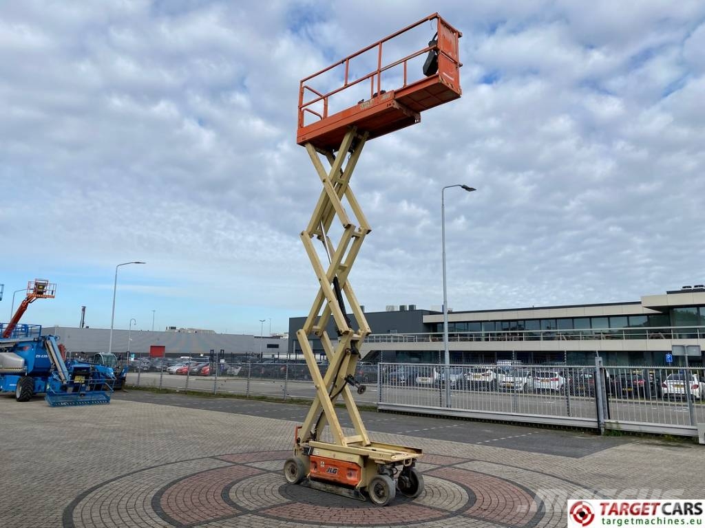 JLG 2032ES Electric Scissor Work Lift 810cm Šķerveida pacēlāji