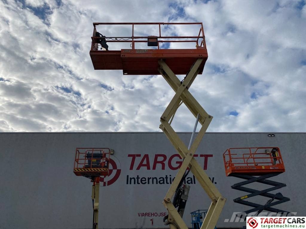 JLG 2032ES Electric Scissor Work Lift 810cm Šķerveida pacēlāji