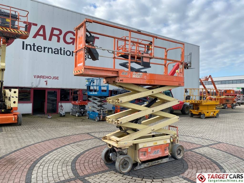 JLG 2032ES Electric Scissor Work Lift 810cm Šķerveida pacēlāji