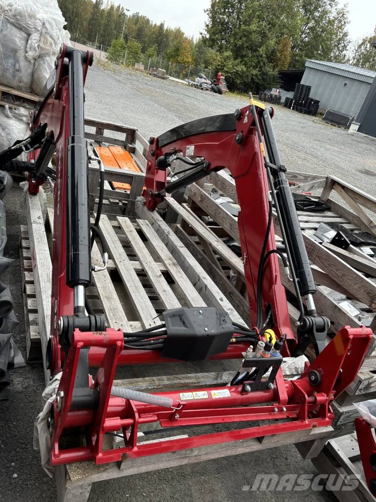 Quicke X4S Frontlastere og graveredskap