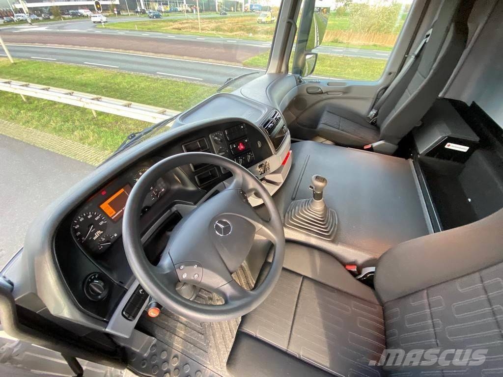 Mercedes-Benz 2644 وحدات الجر