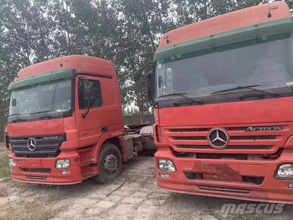 Mercedes-Benz 2644 وحدات الجر