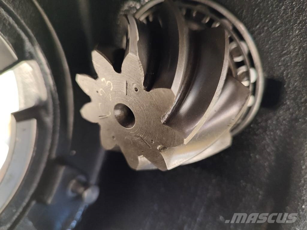 Atlas 9X29 ATLAS AR 75 differential Ejes