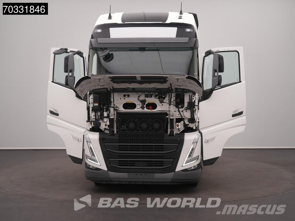 Volvo FH 500 4X2 XL 2xTanks I-ParkCool ACC وحدات الجر