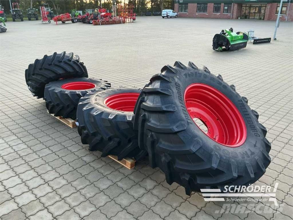 Fendt 2X 600/65 R28 / 2X 710/70 R38 TRELLEBORG Renkaat ja vanteet