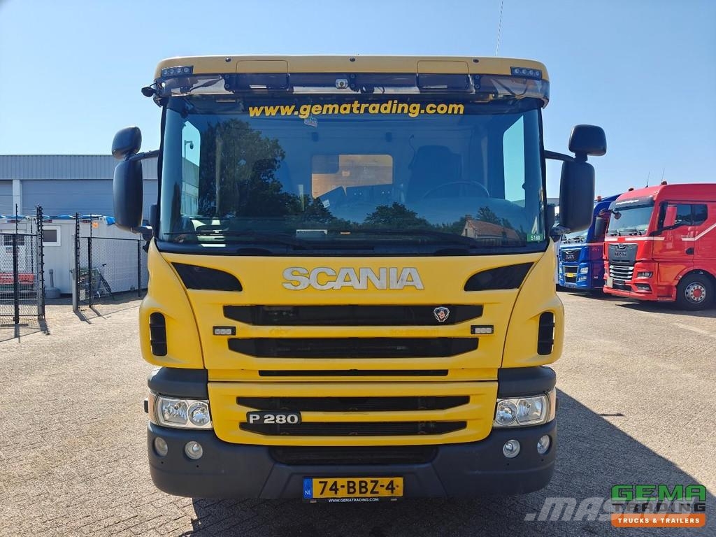 Scania P280 6x2/4 Day Cab Euro 5 - Haller Side Loader SLF Vuilniswagens