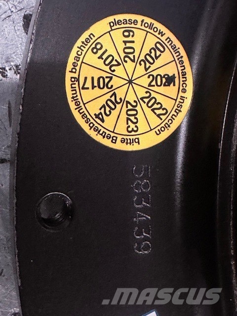 Doosan DL 450 CLUTCH, VIBRATION DAMPENER 发动机