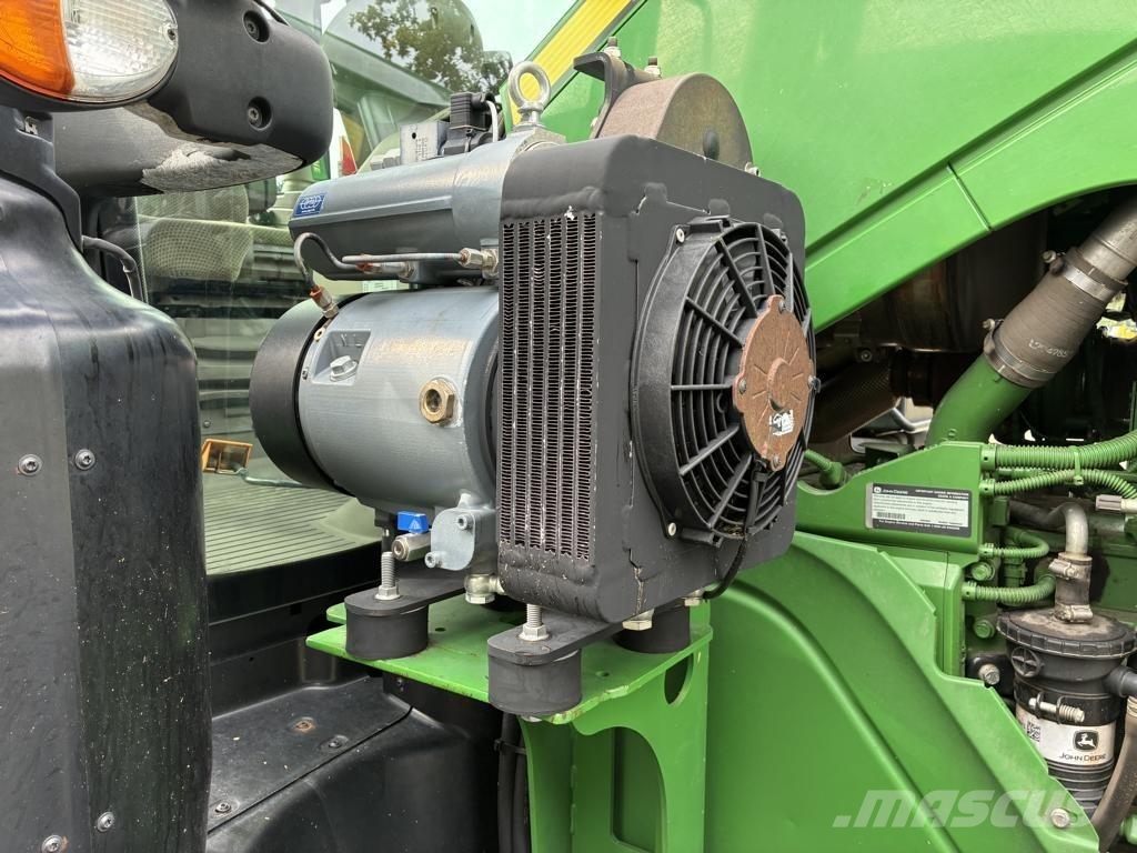 John Deere TRAKTOR 6215R Sonstige Landmaschinen