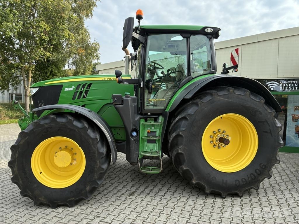 John Deere TRAKTOR 6215R Sonstige Landmaschinen