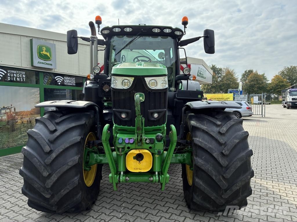 John Deere TRAKTOR 6215R Sonstige Landmaschinen