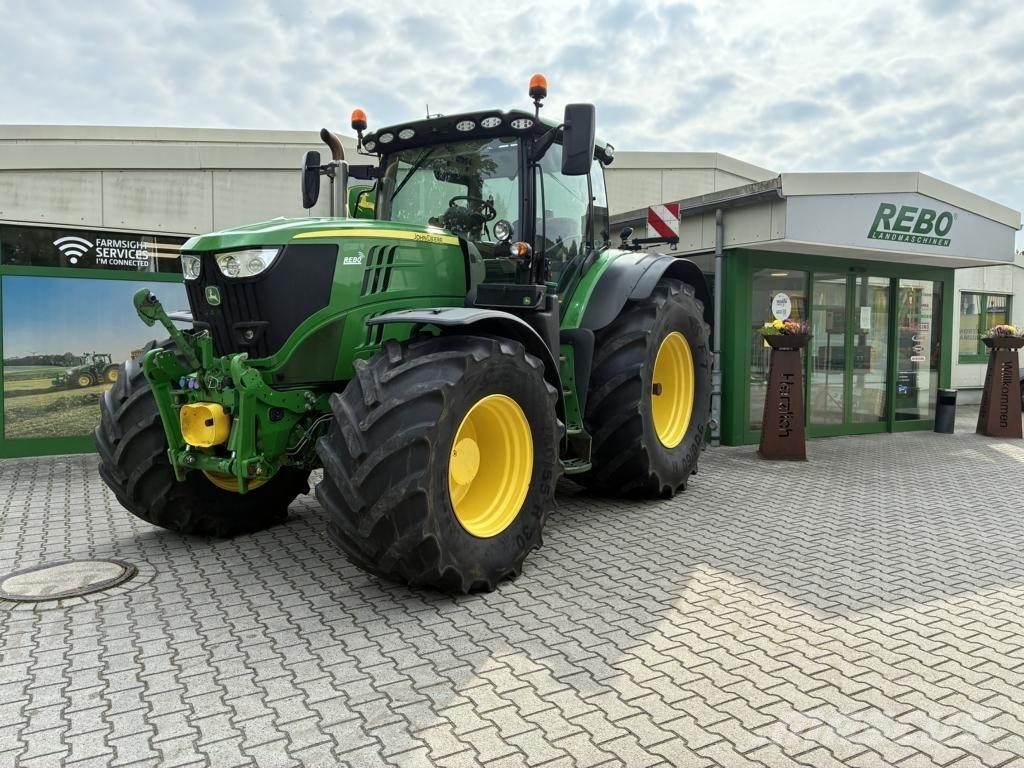 John Deere TRAKTOR 6215R Sonstige Landmaschinen