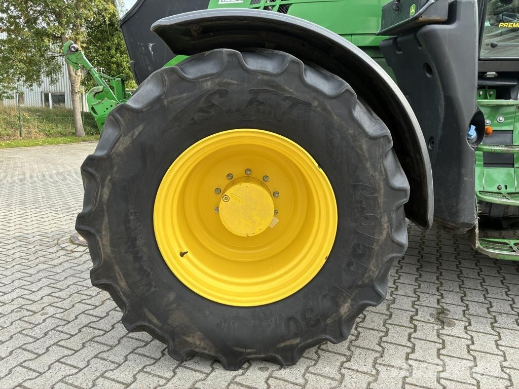 John Deere TRAKTOR 6215R Sonstige Landmaschinen