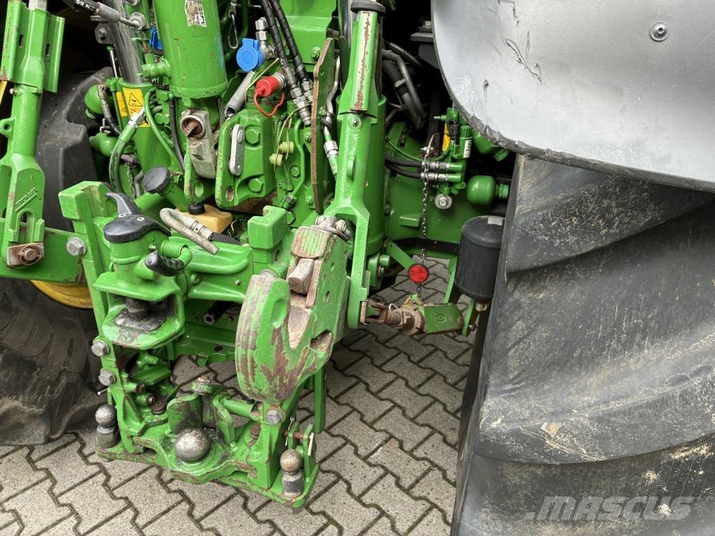 John Deere TRAKTOR 6215R Sonstige Landmaschinen