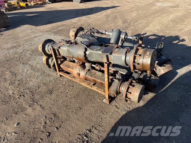 Carraro O&K NEW HOLLAND KOMATSU CASE USED AXLES 轴