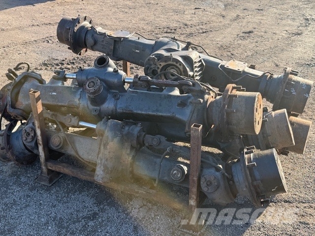 Carraro O&K NEW HOLLAND KOMATSU CASE USED AXLES 轴