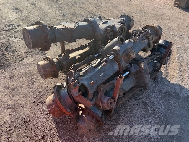 Carraro O&K NEW HOLLAND KOMATSU CASE USED AXLES 轴