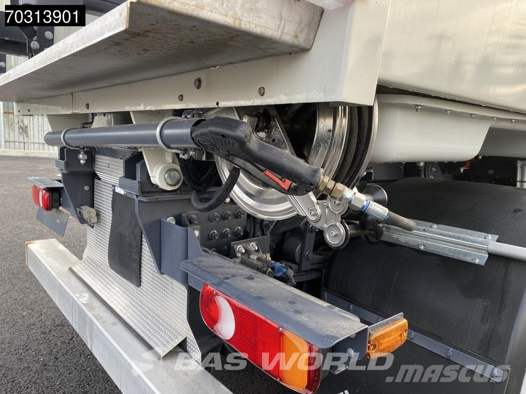 DAF XB 230 4X2 NEW! Scarab 6.35m3 Sweeper 3 Brushes Au Zametací vozy