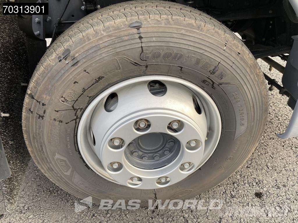 DAF XB 230 4X2 NEW! Scarab 6.35m3 Sweeper 3 Brushes Au Zametací vozy