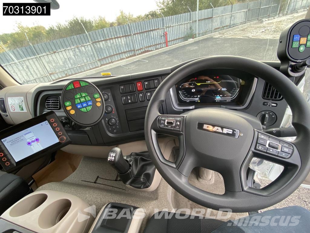 DAF XB 230 4X2 NEW! Scarab 6.35m3 Sweeper 3 Brushes Au Zametací vozy