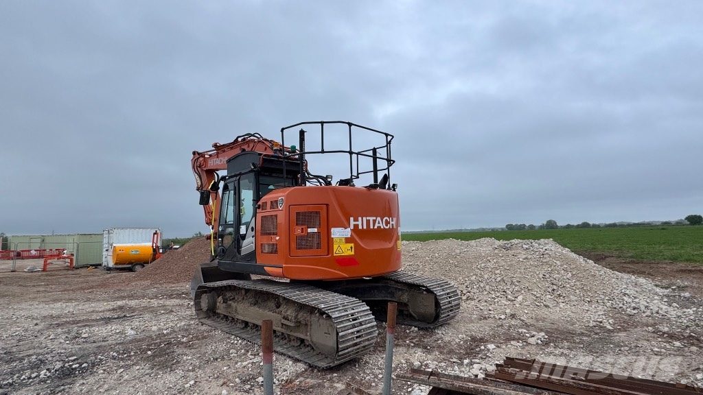 Hitachi ZX 225 US LC-6 Εκσκαφείς με ερπύστριες