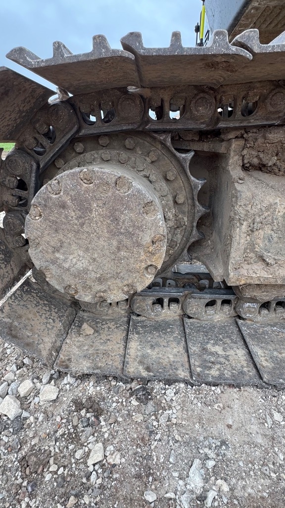Hitachi ZX 225 US LC-6 Εκσκαφείς με ερπύστριες
