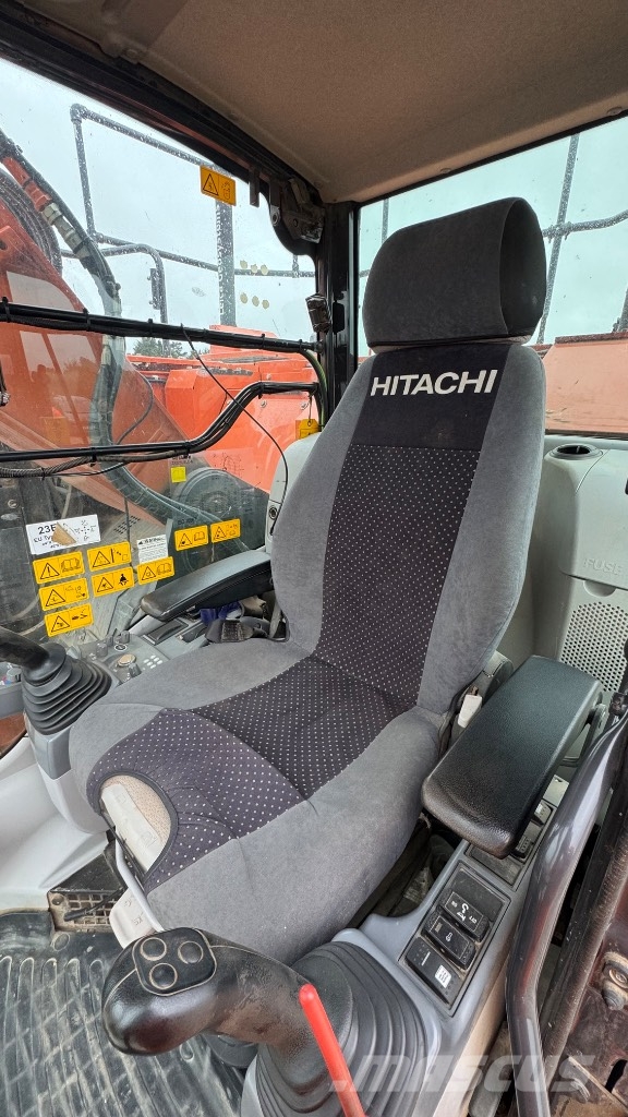 Hitachi ZX 225 US LC-6 Εκσκαφείς με ερπύστριες