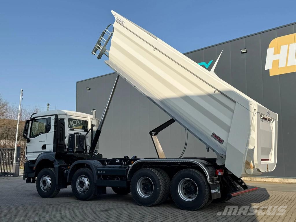 MAN TGS 41.400 MAN TGS 41.400 8x4 Euro 2 EuromixMTP 20 Savivarčių priekabų vilkikai