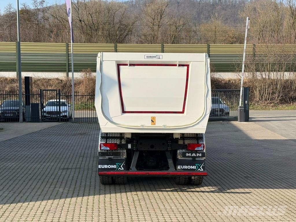 MAN TGS 41.400 MAN TGS 41.400 8x4 Euro 2 EuromixMTP 20 Savivarčių priekabų vilkikai