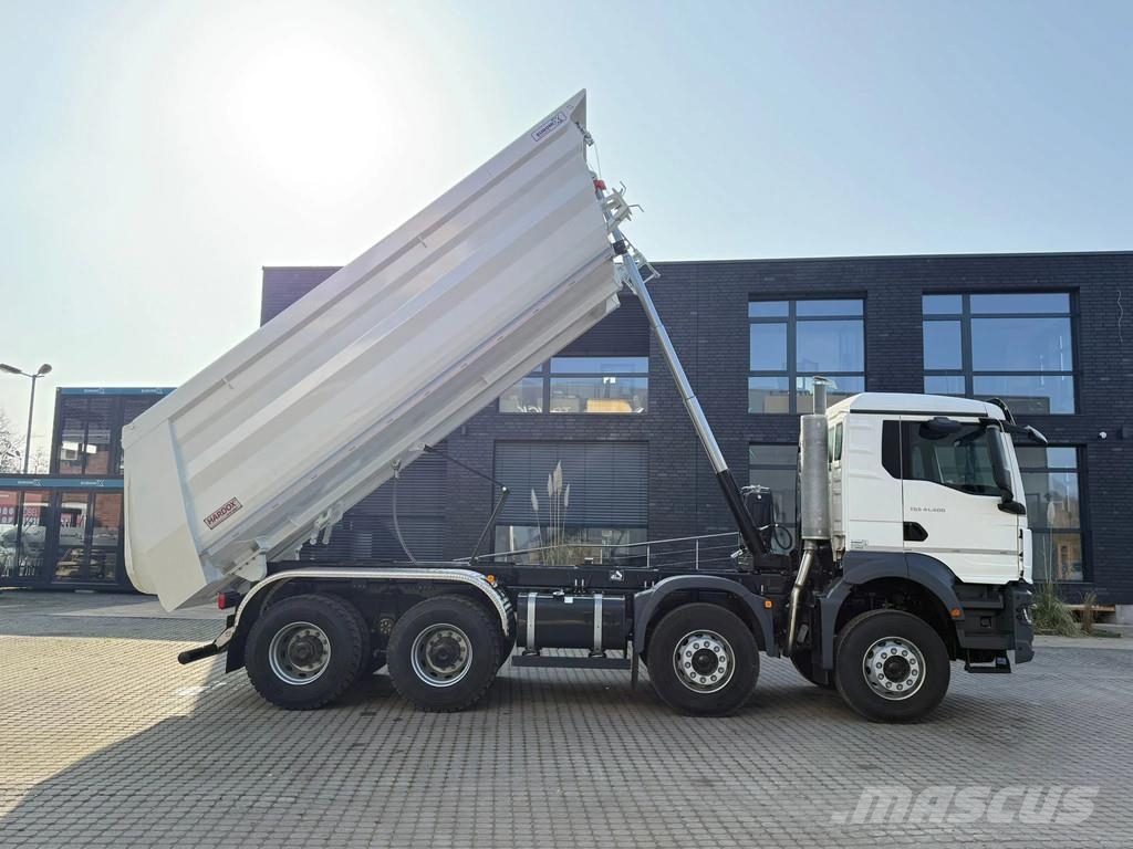 MAN TGS 41.400 MAN TGS 41.400 8x4 Euro 2 EuromixMTP 20 Savivarčių priekabų vilkikai