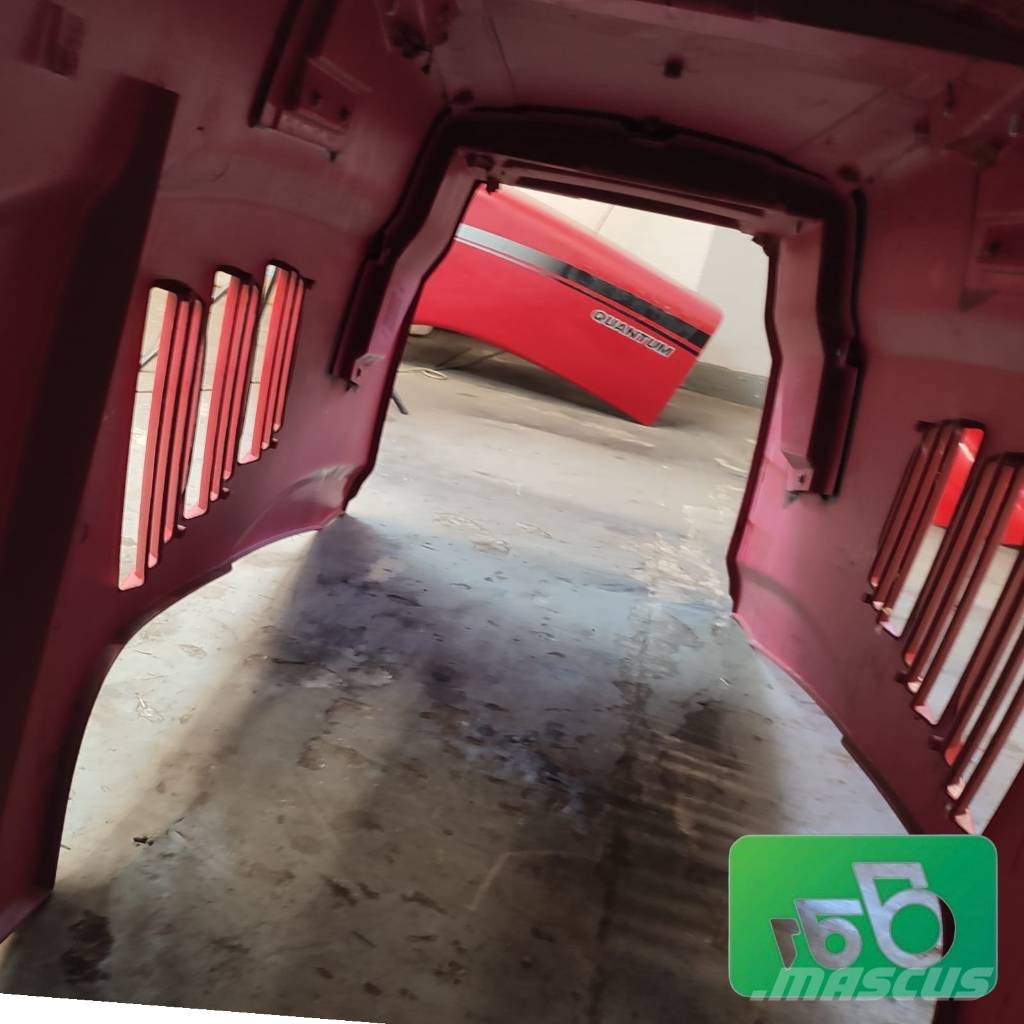 Case IH Maxxum 140 Bonnet Engine Cover CNH 87348596 Chasís