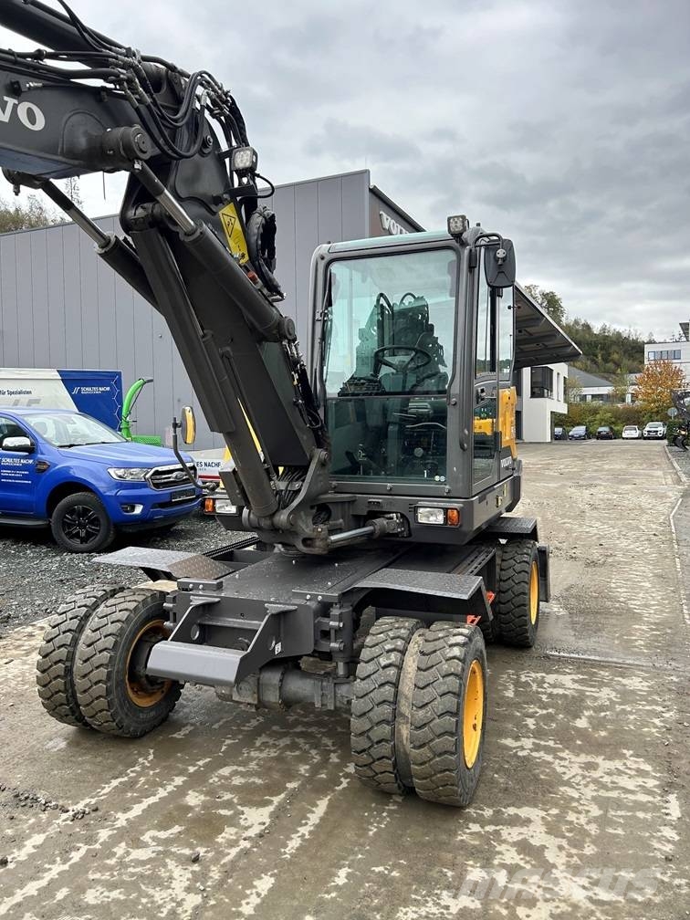 Volvo EW 60 E Bagri na kolesih