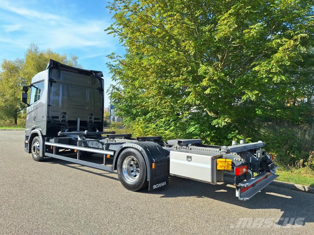 Scania S520 V8 NGS only 130 tkm | Retarder | full air | l Caminhões desmontáveis