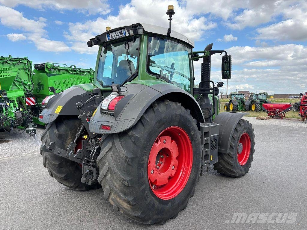 Fendt 826 VARIO PROFI + Traktoren