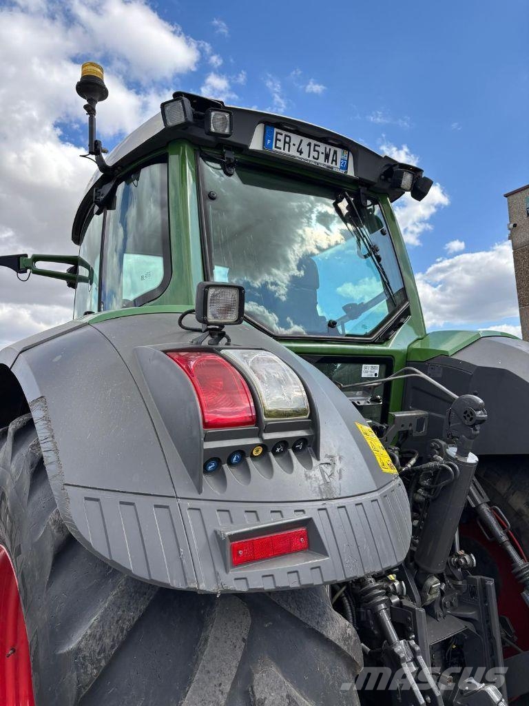 Fendt 826 VARIO PROFI + トラクター