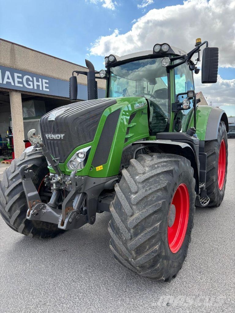Fendt 826 VARIO PROFI + トラクター