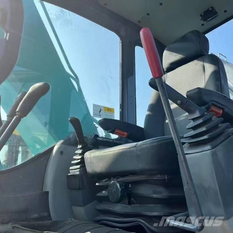 Kobelco SK 130 Excavadoras sobre orugas
