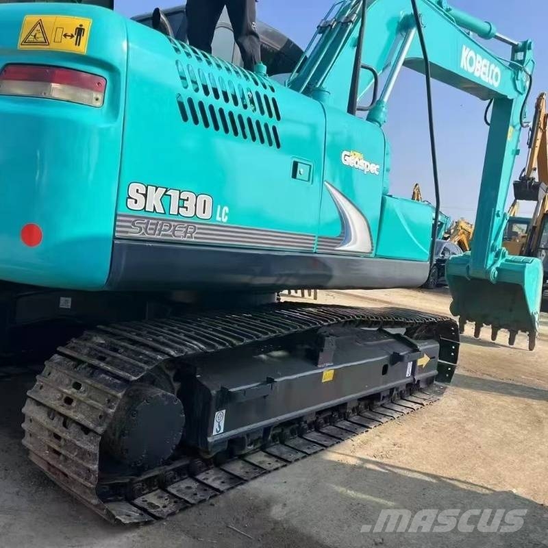 Kobelco SK 130 Excavadoras sobre orugas