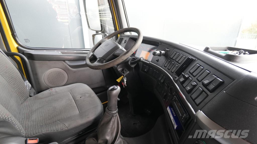 Volvo FH 12/420 Tractor unit 373.000km Manual gearbox Sadulveokid