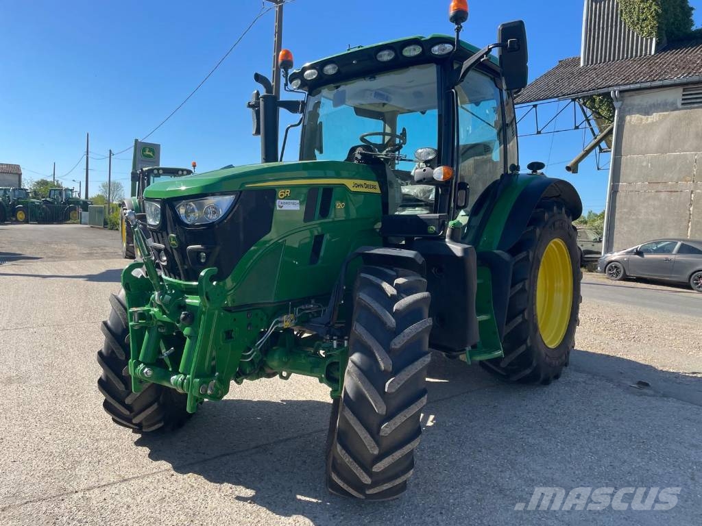 John Deere 6R 120 Traktory