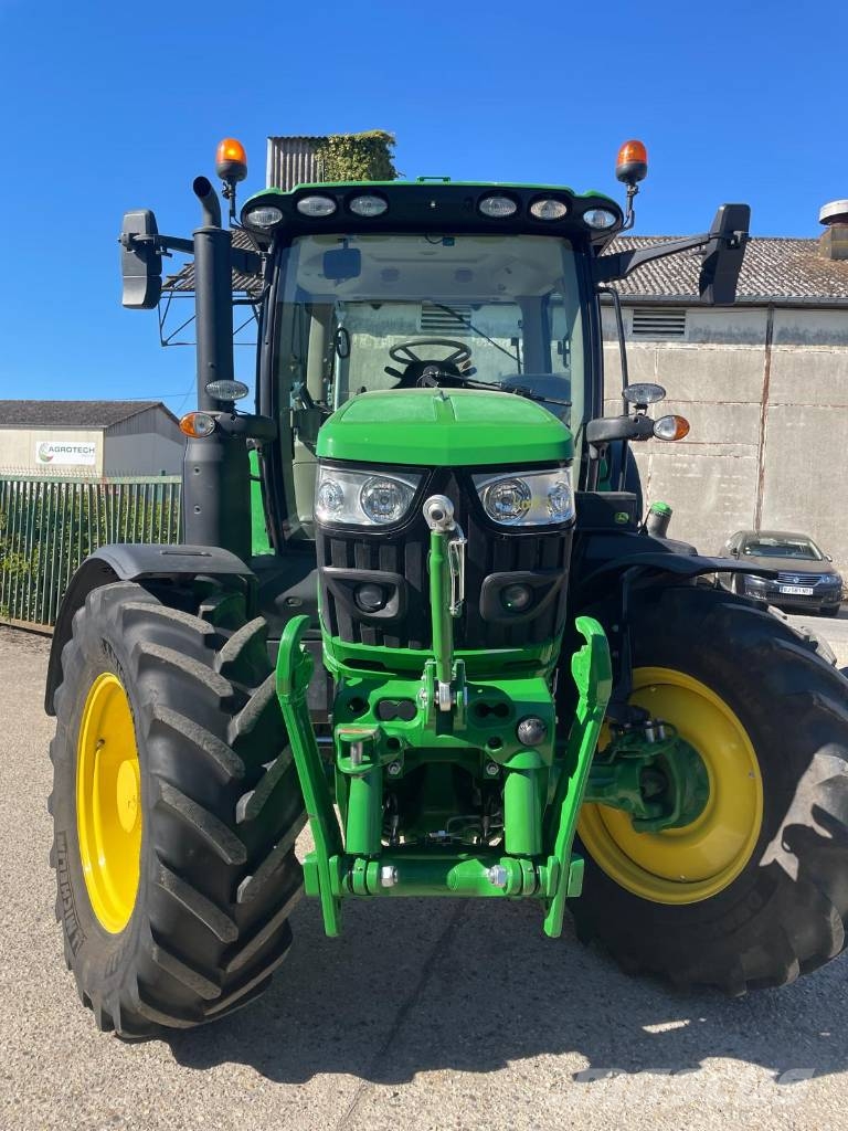 John Deere 6R 120 Traktory