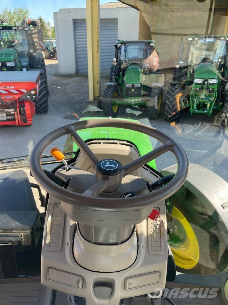 John Deere 6R 120 Traktory