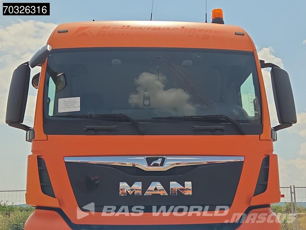 MAN TGX 18.460 4X2 XLX Mega Retarder 2xTanks Tracteur routier