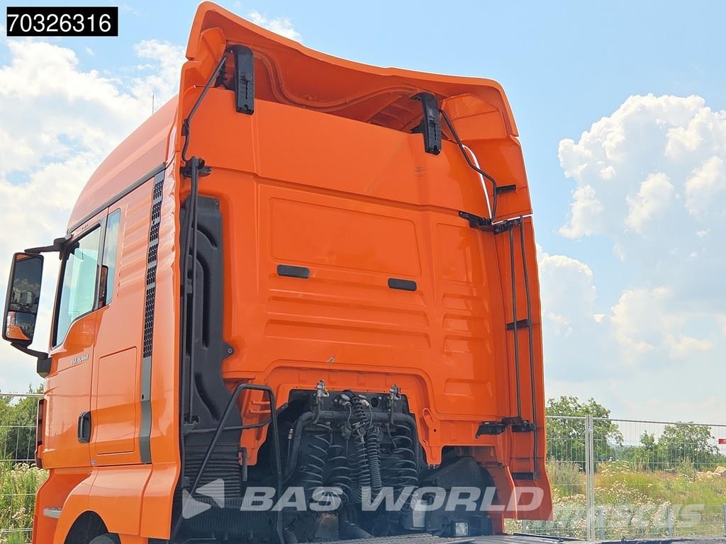 MAN TGX 18.460 4X2 XLX Mega Retarder 2xTanks Tracteur routier