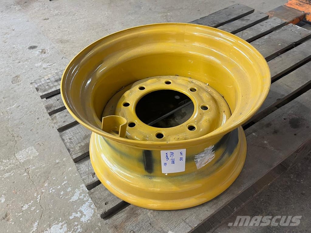 CAT EXCAVATOR and LOADER NEW PARTS CHECK LIST WITH AVA معدات النقل - غير ذلك