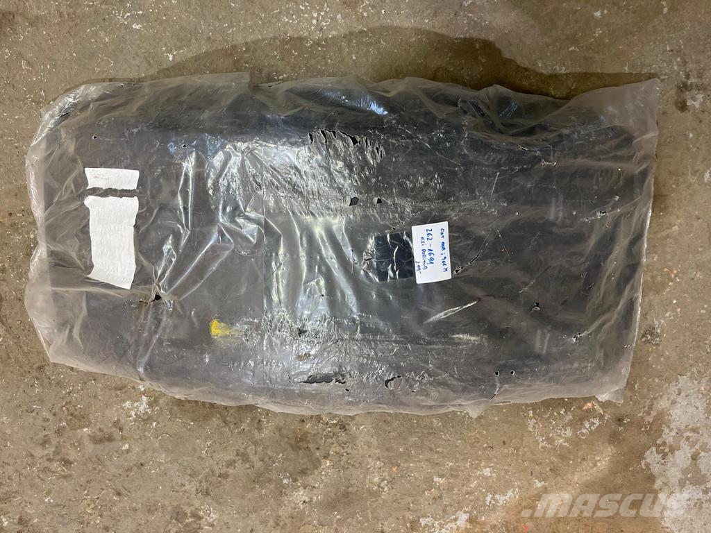 CAT EXCAVATOR and LOADER NEW PARTS CHECK LIST WITH AVA معدات النقل - غير ذلك